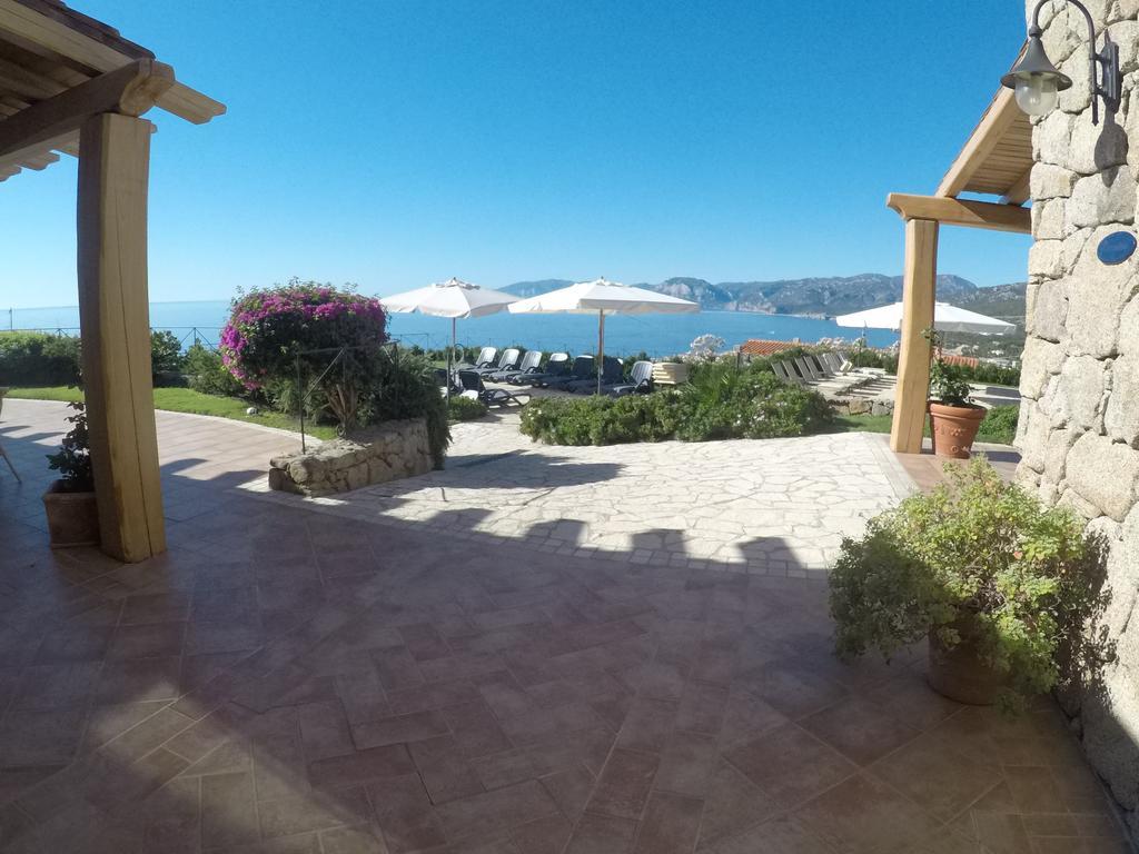 Hotel Villa Gustui Maris Кала-Гононе Екстер'єр фото